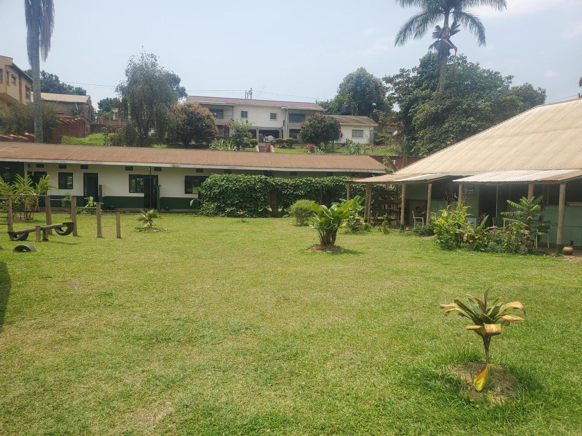 Gaia Eco Hub Bnb Fort Portal Ngoại thất bức ảnh