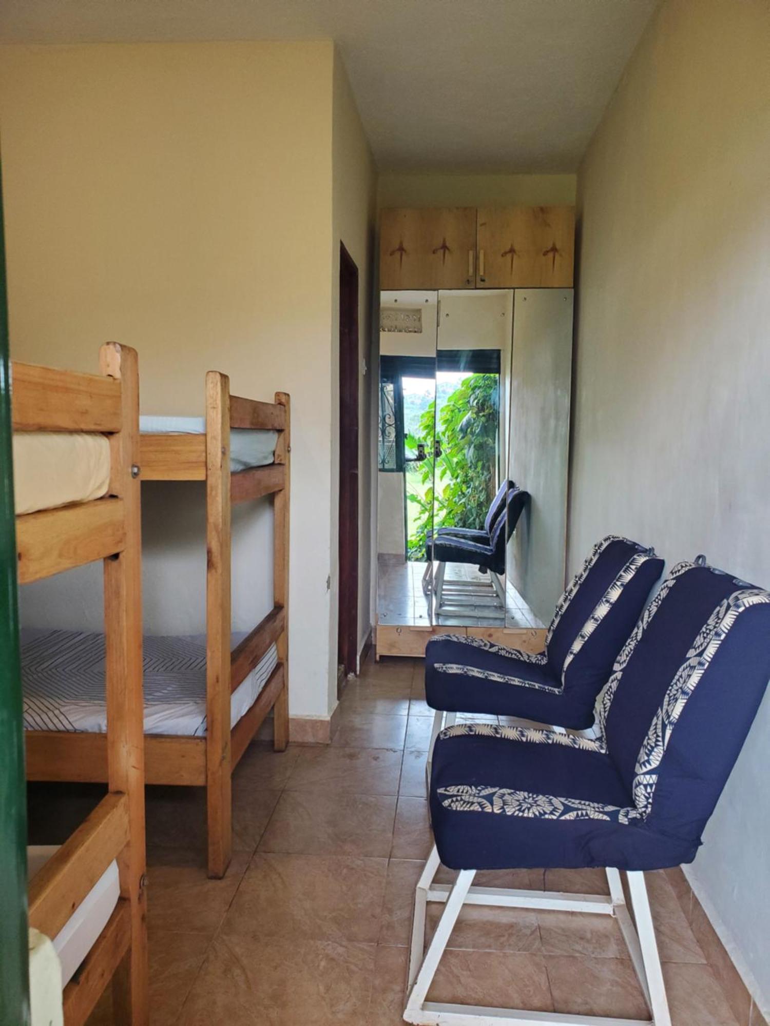 Gaia Eco Hub Bnb Fort Portal Ngoại thất bức ảnh
